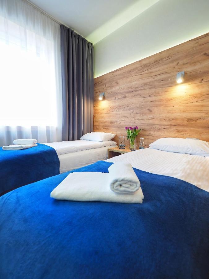 S7 Hotel Kielce Bagian luar foto